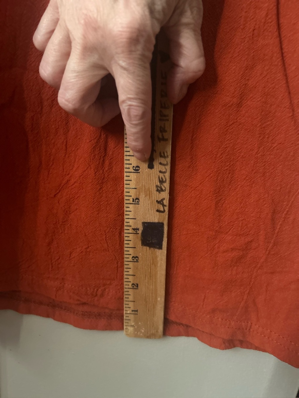 Simple dress - Picture 3 of 8